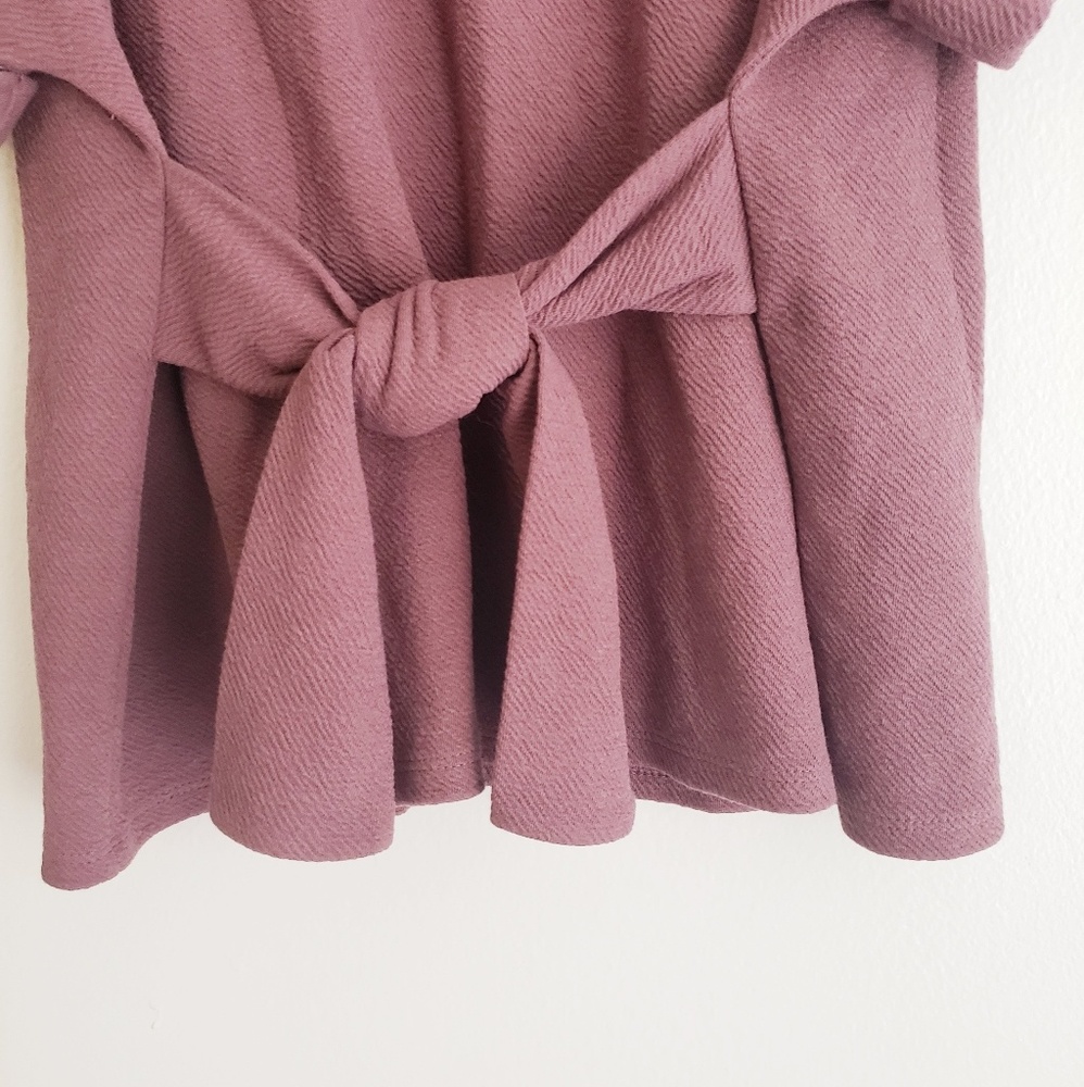 Express Tie Front Top - Picture 5 of 8
